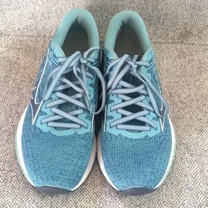 Mizuno Wave Inspire 17 Waveknit Size 8.5